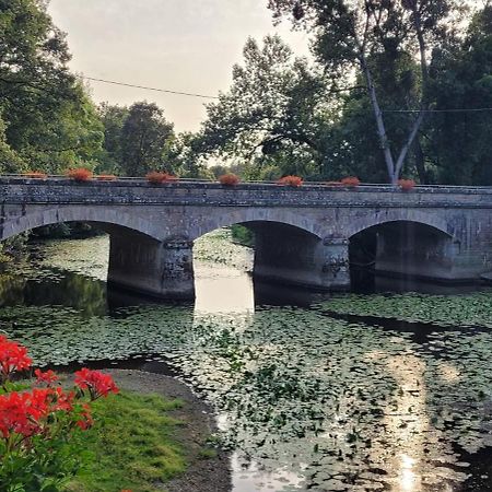 Apartmán Le 6 Bis Avec Jardinet Guéméné-Penfao Exteriér fotografie